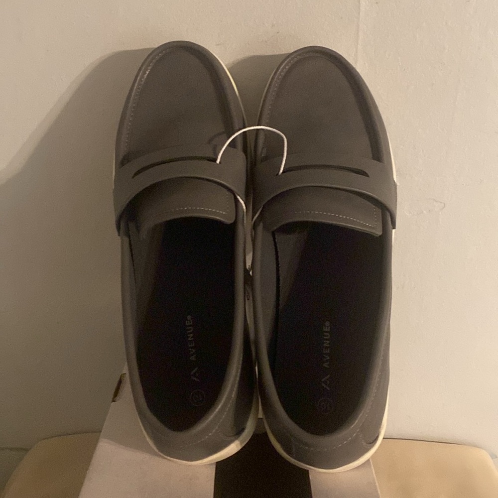 Loafers - Picture 5 of 9